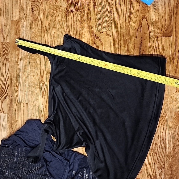 (M) XXI Forever 21 Sparkly Sequin Print Ruched Top Date Night Flattering Soft - Picture 9 of 10